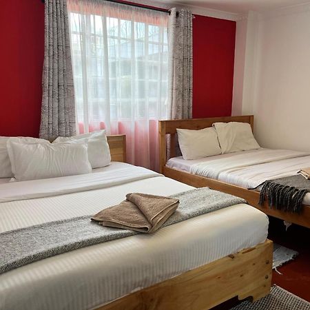 Rafiki House Hotel Нанюки Екстериор снимка